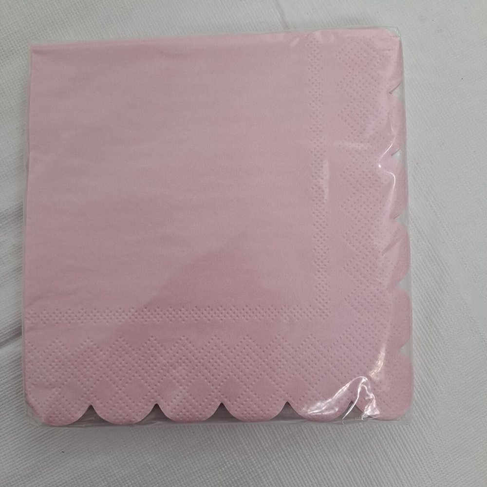 Cocktail Napkins Lulabell Scalloped Four Shades Of Pink 20 Count